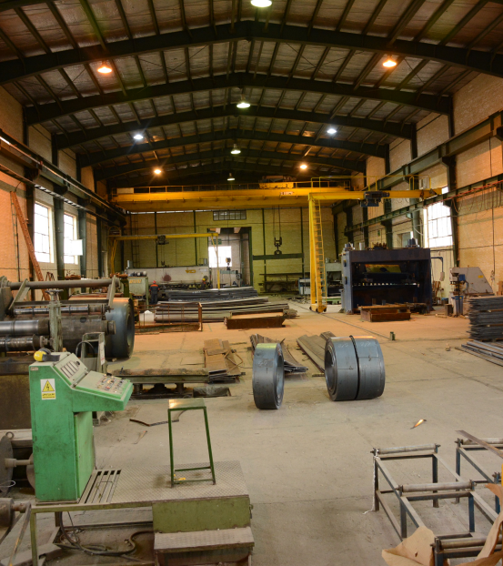 تجهیزات و امکانات